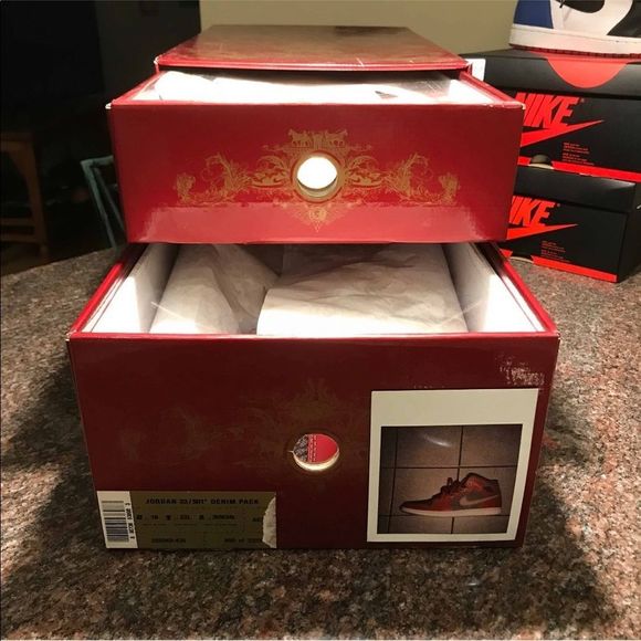 Levi’s X Nike Jordan 1 Retro ‘23/501 DENIM PACK’ - Picture 6 of 8